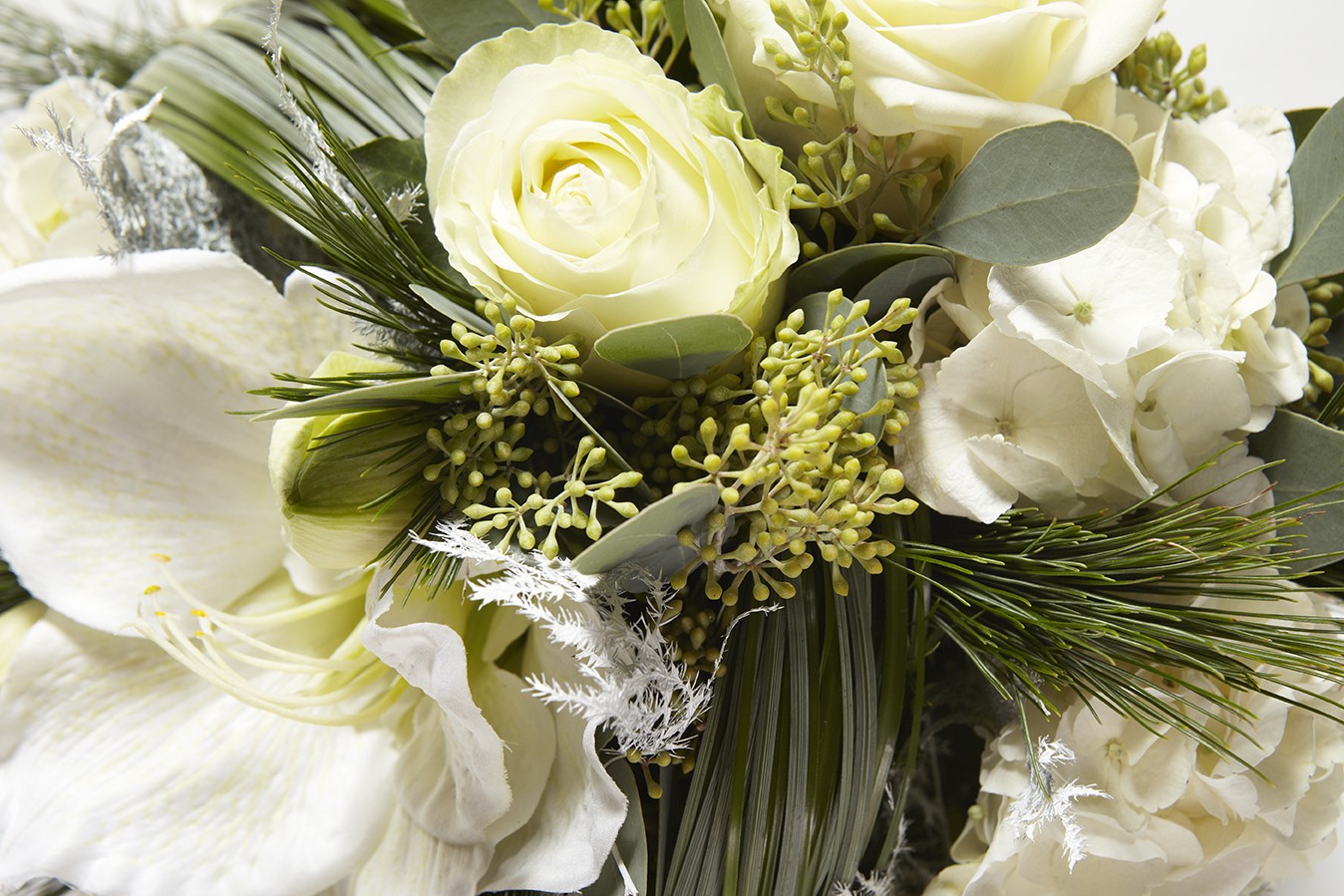 Fleurs de cérémonies : le blanc est de rigueur