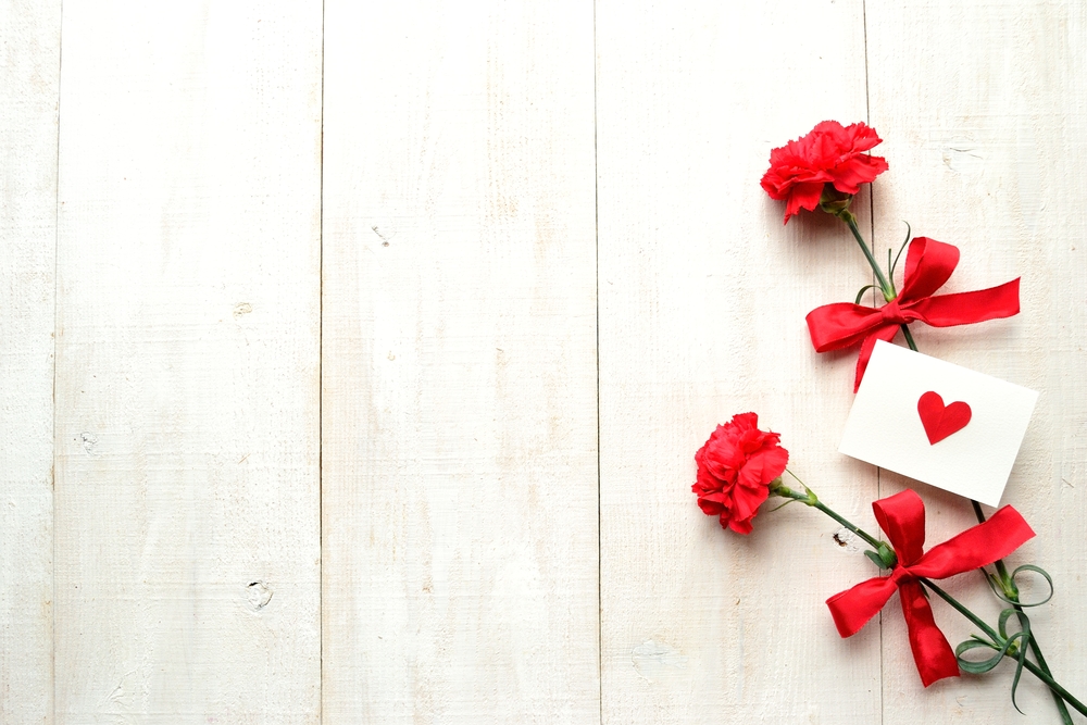 Dites-le avec des fleurs… ou pas !  Les messages pièges contenus dans votre bouquet