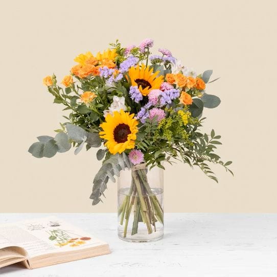 Bouquet de fleurs avec des tournesols