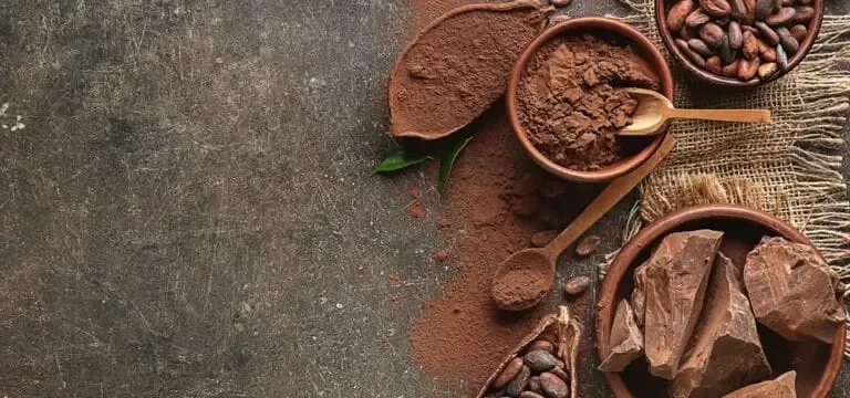 Chocolat en poudre et en grains