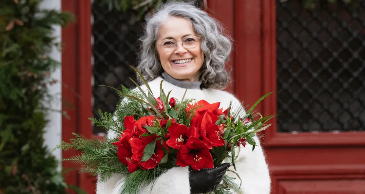 Offrez des fleurs de Noël à l’étranger : un cadeau attentionné qui traverse les frontières