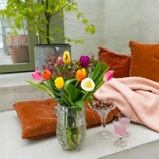 Bouquet de tulipes et jonquilles