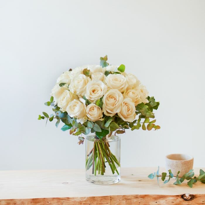 Bouquet de roses blanches Interflora
