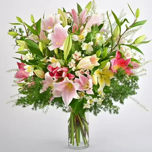 Bouquet de lys et alstroemérias