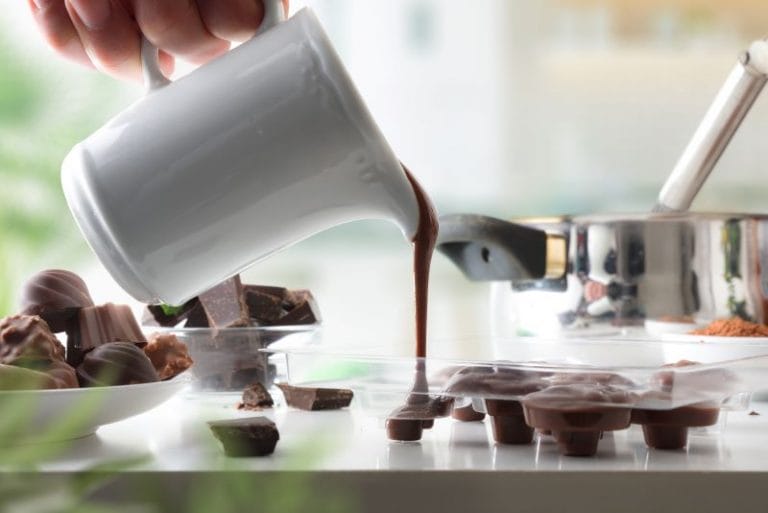 Comment faire ses chocolats maison ? - Interflora