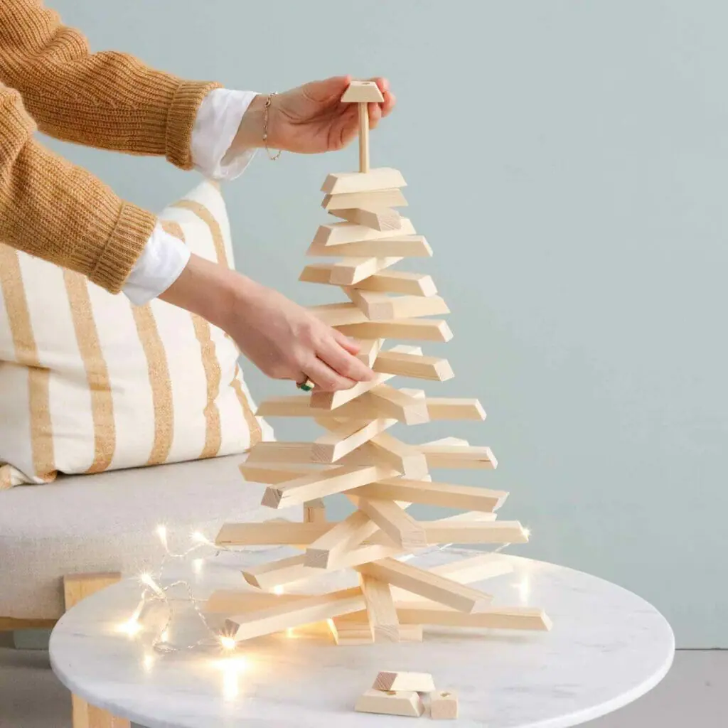 petit sapin de Noël en bois