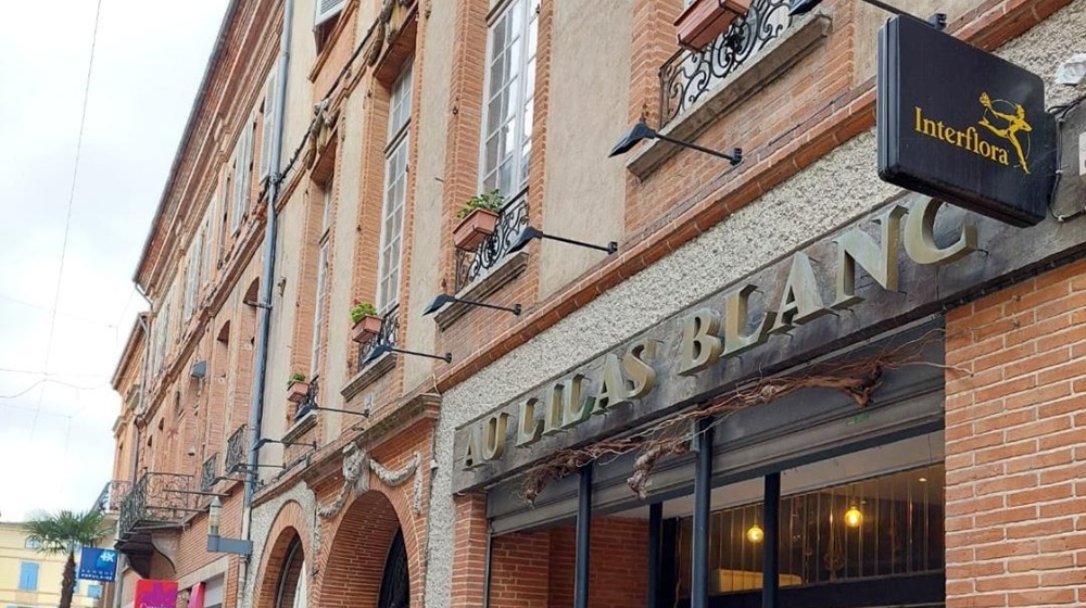 Au Lilas Blanc