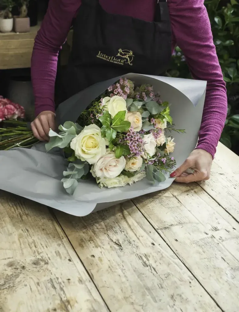 Beau bouquet fleuriste reseau interflora