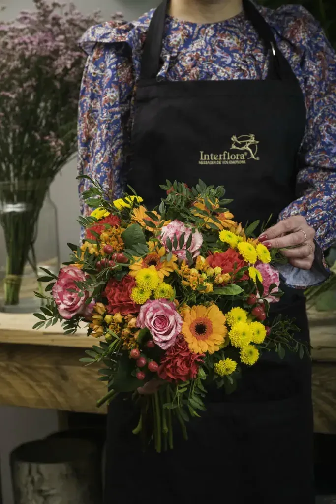 Fleurs colorees reseau interflora