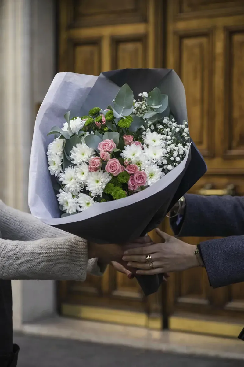 Livraison fleurs fleuriste reseau interflora