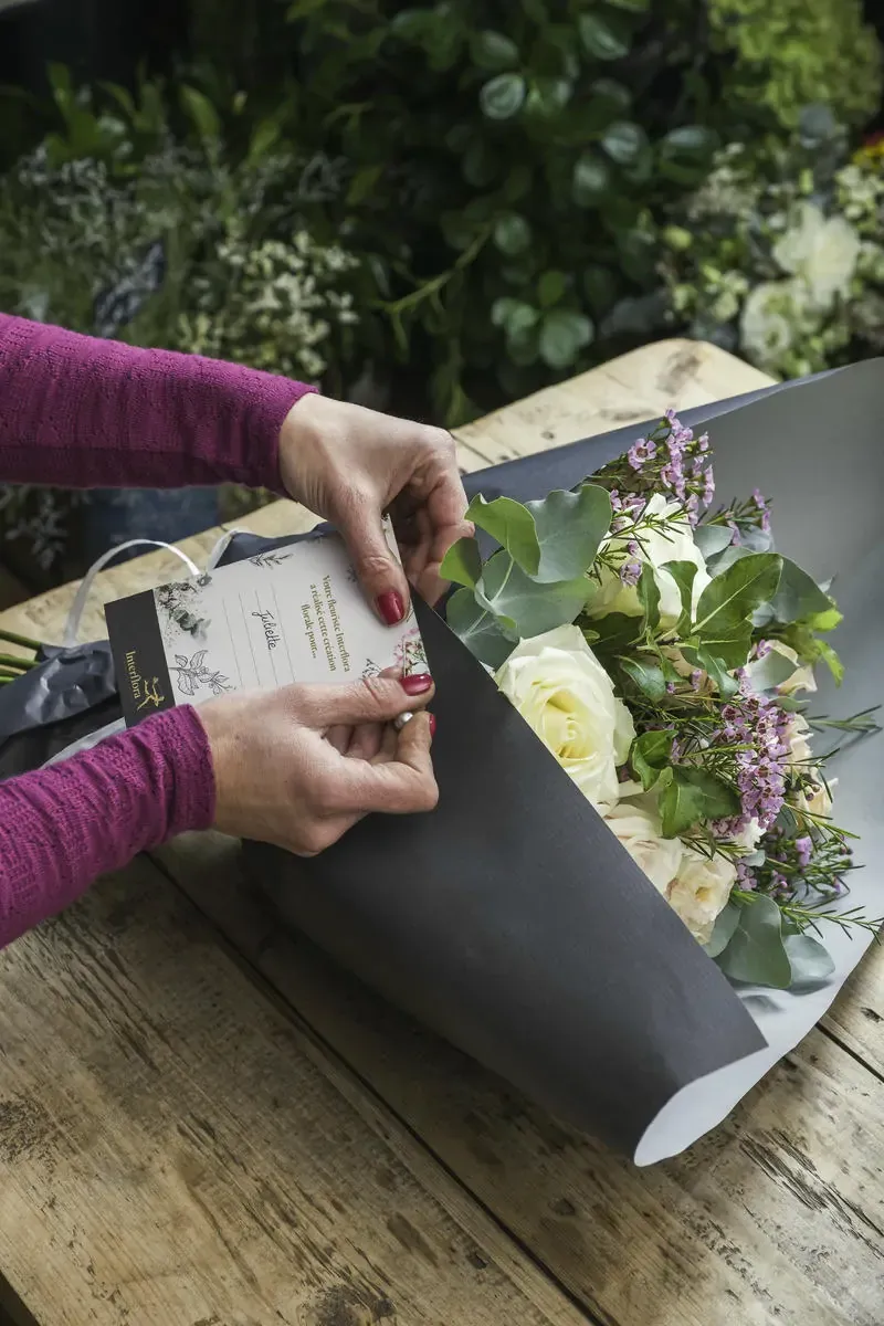 Message bouquet fleuriste reseau interflora