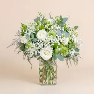 Porte bonheur et son vase offert