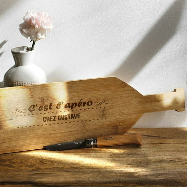 Planche à apéritif personnalisée en bois