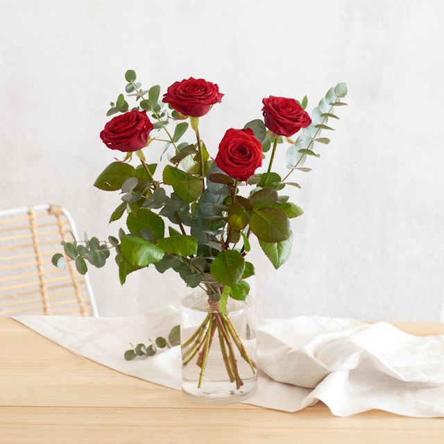 Roses rouges délicates