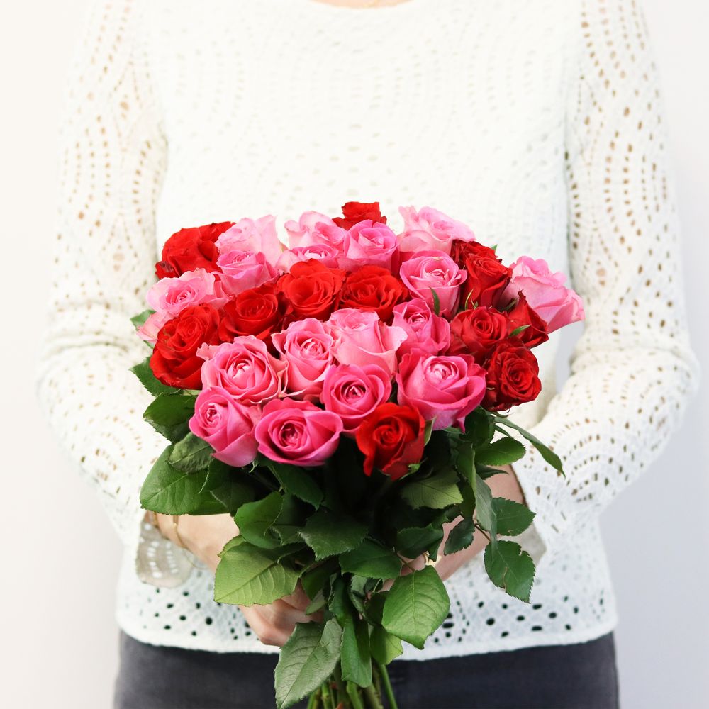 Brassée de roses rouges et roses Max Havelaar