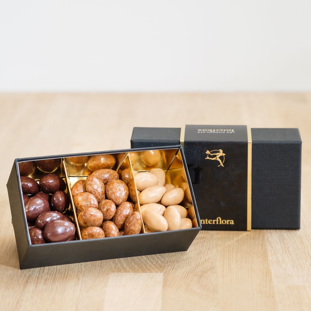 Petit bouquet de saison et ses amandes au chocolat