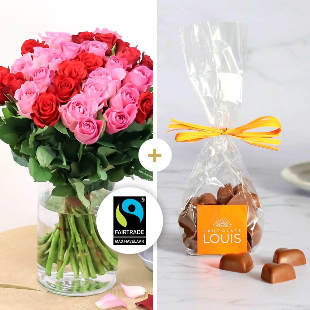 Brassée de roses roses et ses cœurs en chocolat