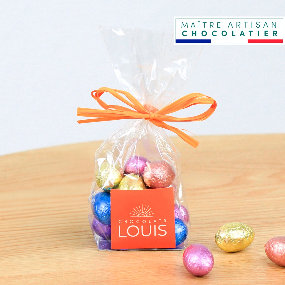 Petit soleil et ses petits oeufs de Pâques