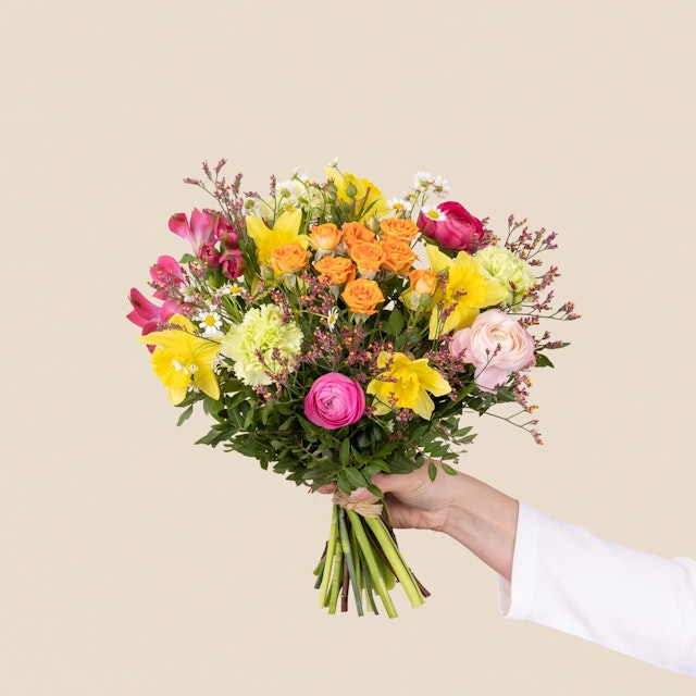 Câline et son vase offert