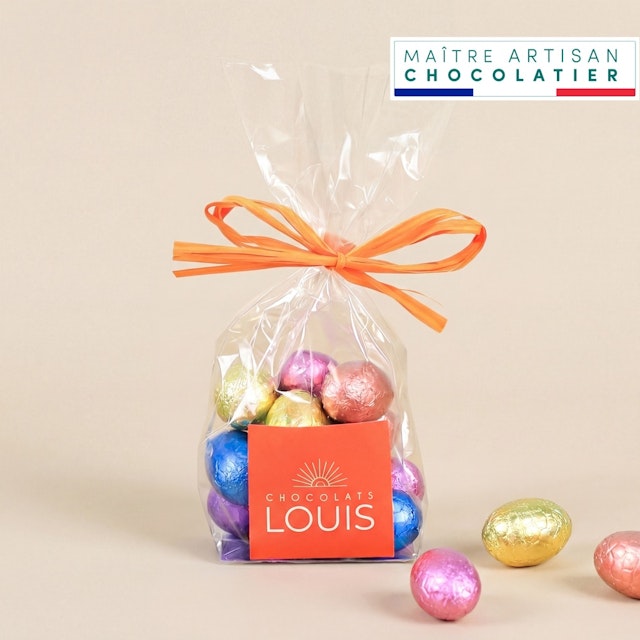 Brassée de tulipes et ses petits œufs de Pâques