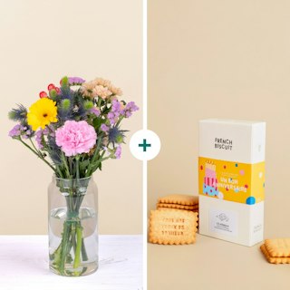 Délice fleuri d'anniversaire