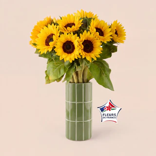 Brassée de tournesols et son vase