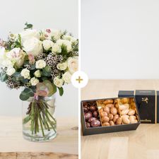 Bouquet de roses Vert coton et ses amandes au chocolat