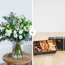Bouquet de fleurs Paradis blanc et ses amandes au chocolat