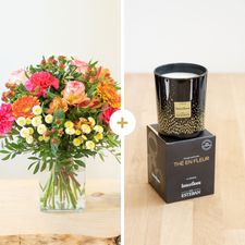 Bouquet de fleurs Tutti frutti et sa bougie parfumée Esteban